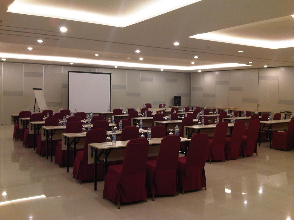 ג'קרטה Amaris Hotel Mangga Dua Square מראה חיצוני תמונה