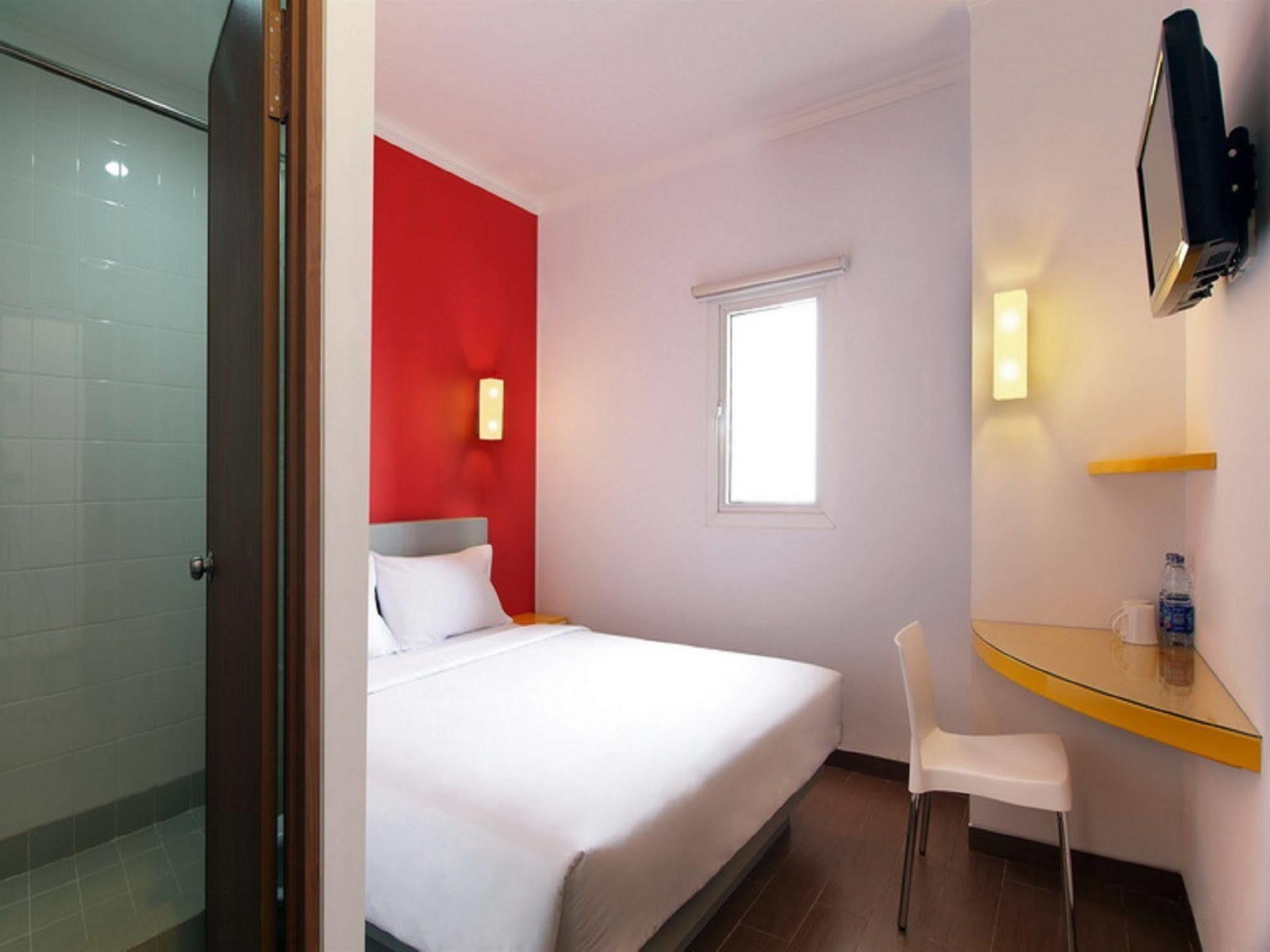 ג'קרטה Amaris Hotel Mangga Dua Square מראה חיצוני תמונה