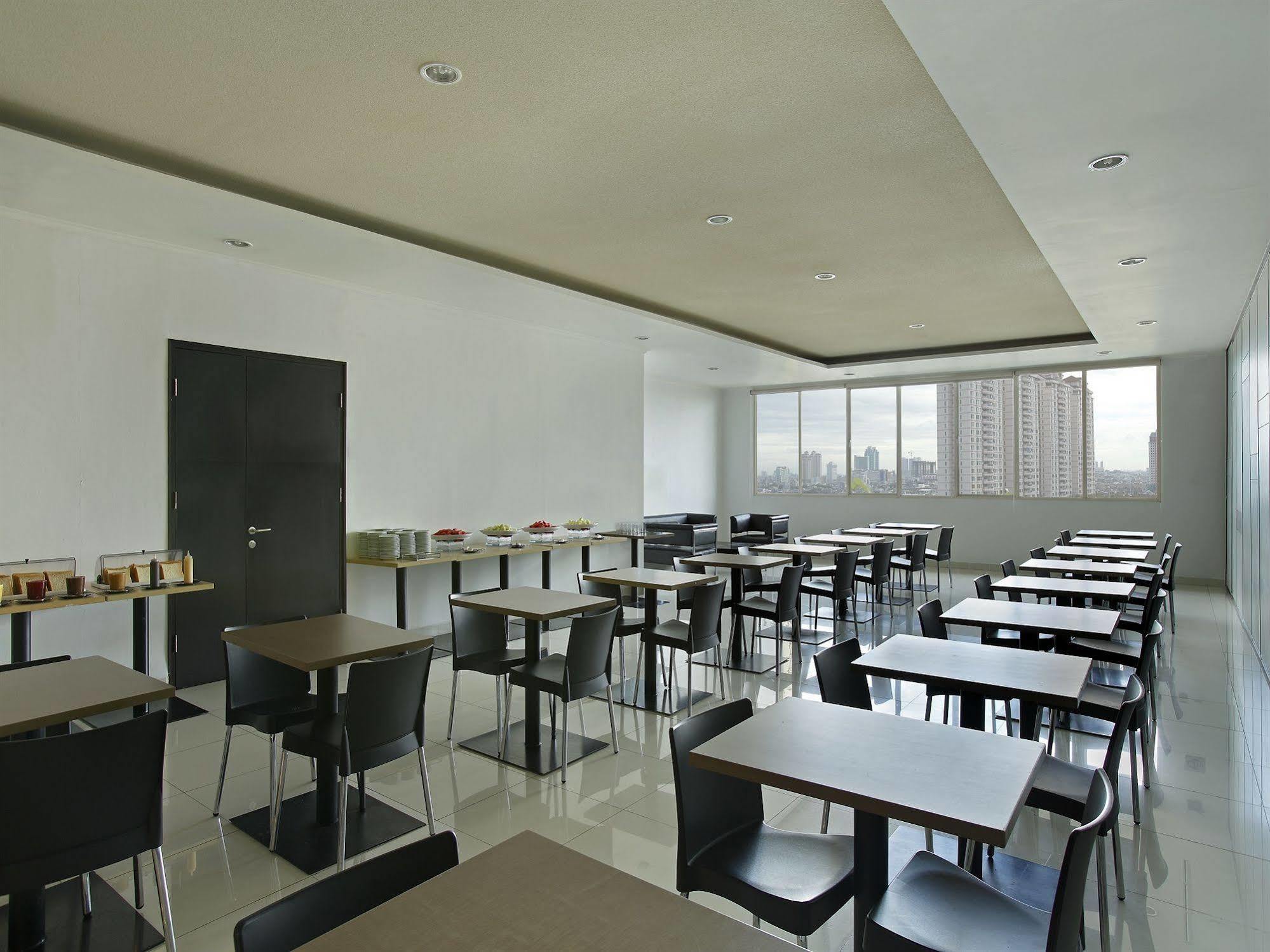 ג'קרטה Amaris Hotel Mangga Dua Square מראה חיצוני תמונה